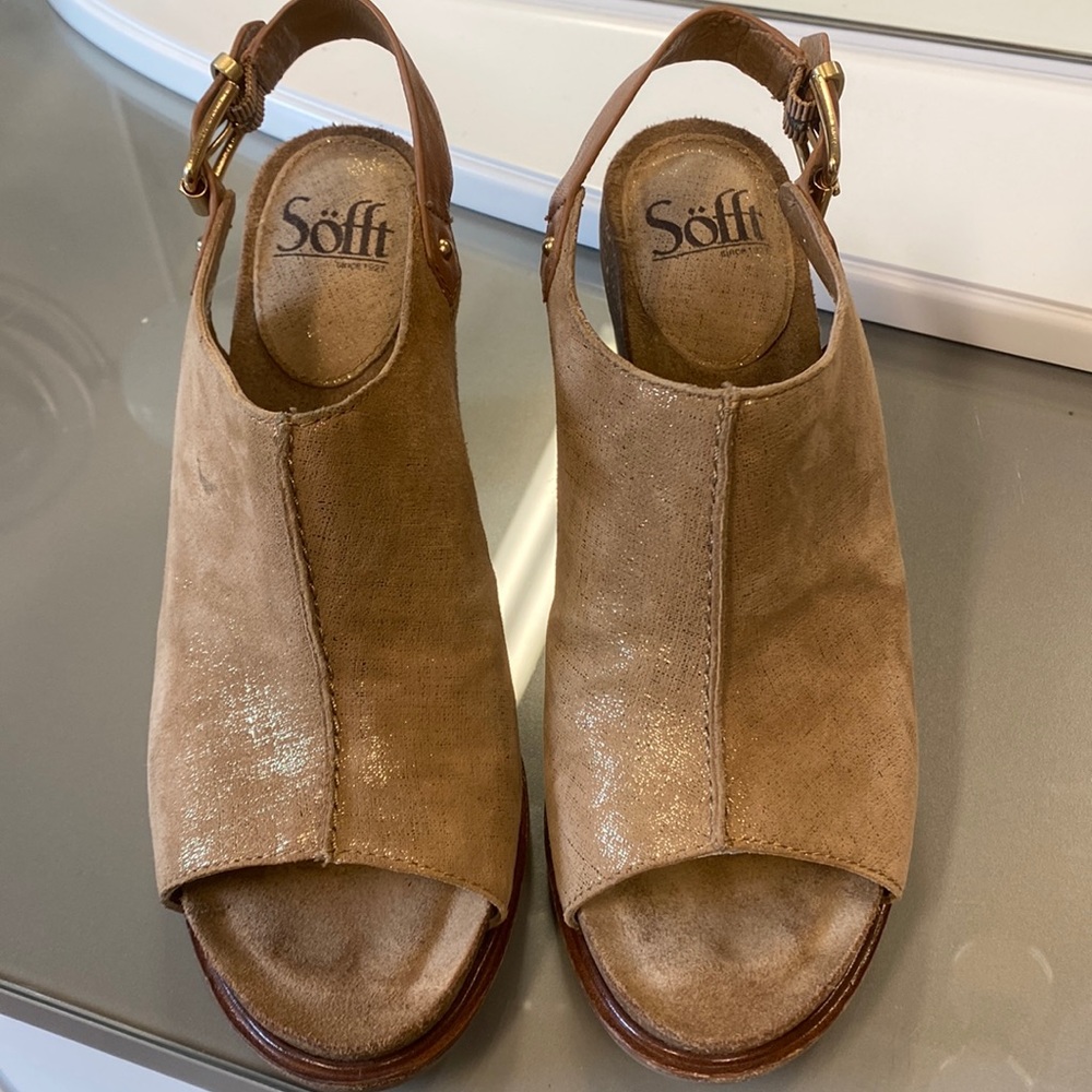 Sofft Tan Heels
